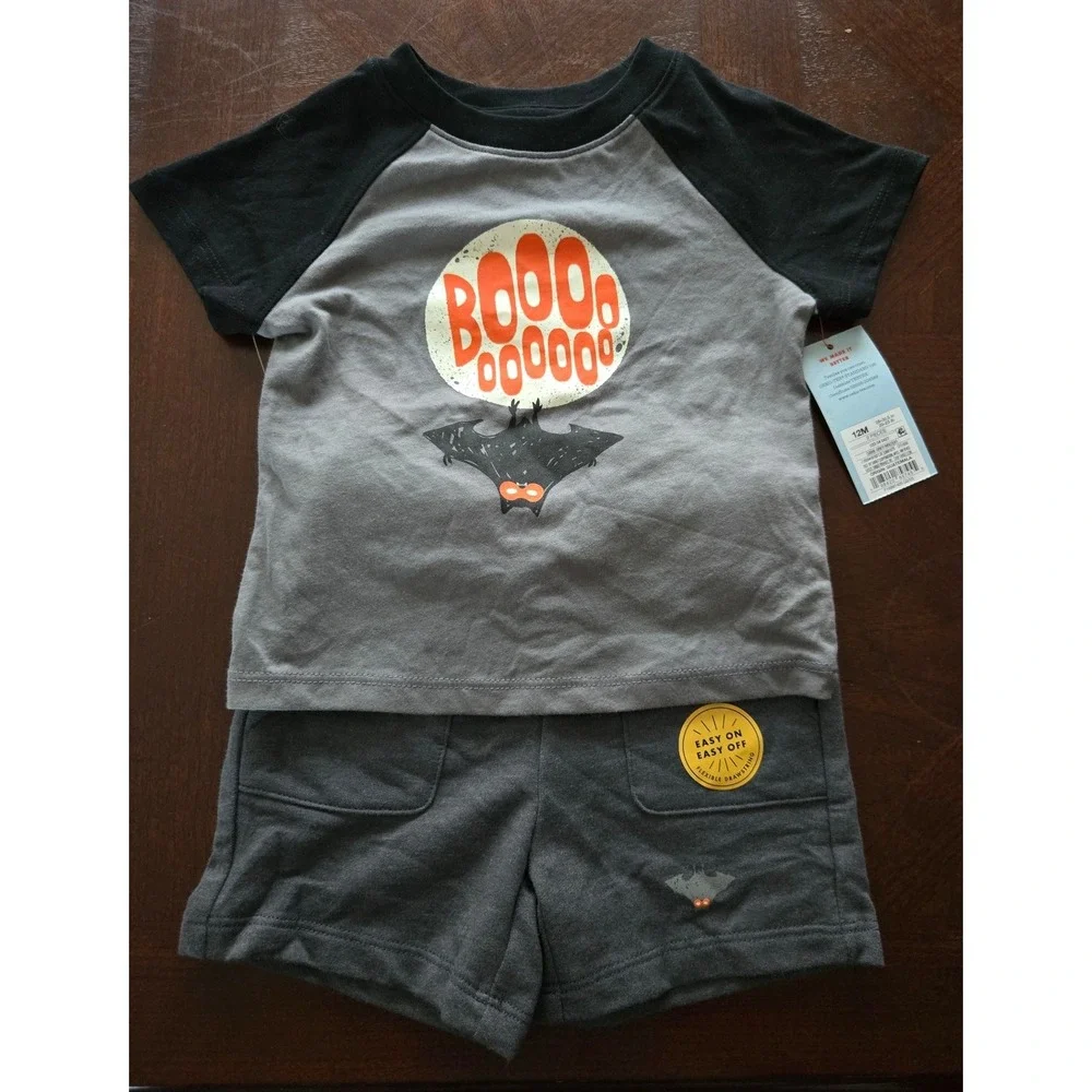 Cat & Jack Baby Boys Halloween Bat Raglan Shirt and Shorts Set 12M Gray Black